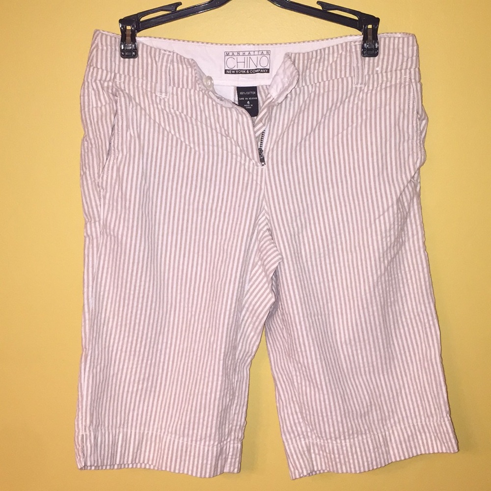 🦀New York & Company shorts!🦀
